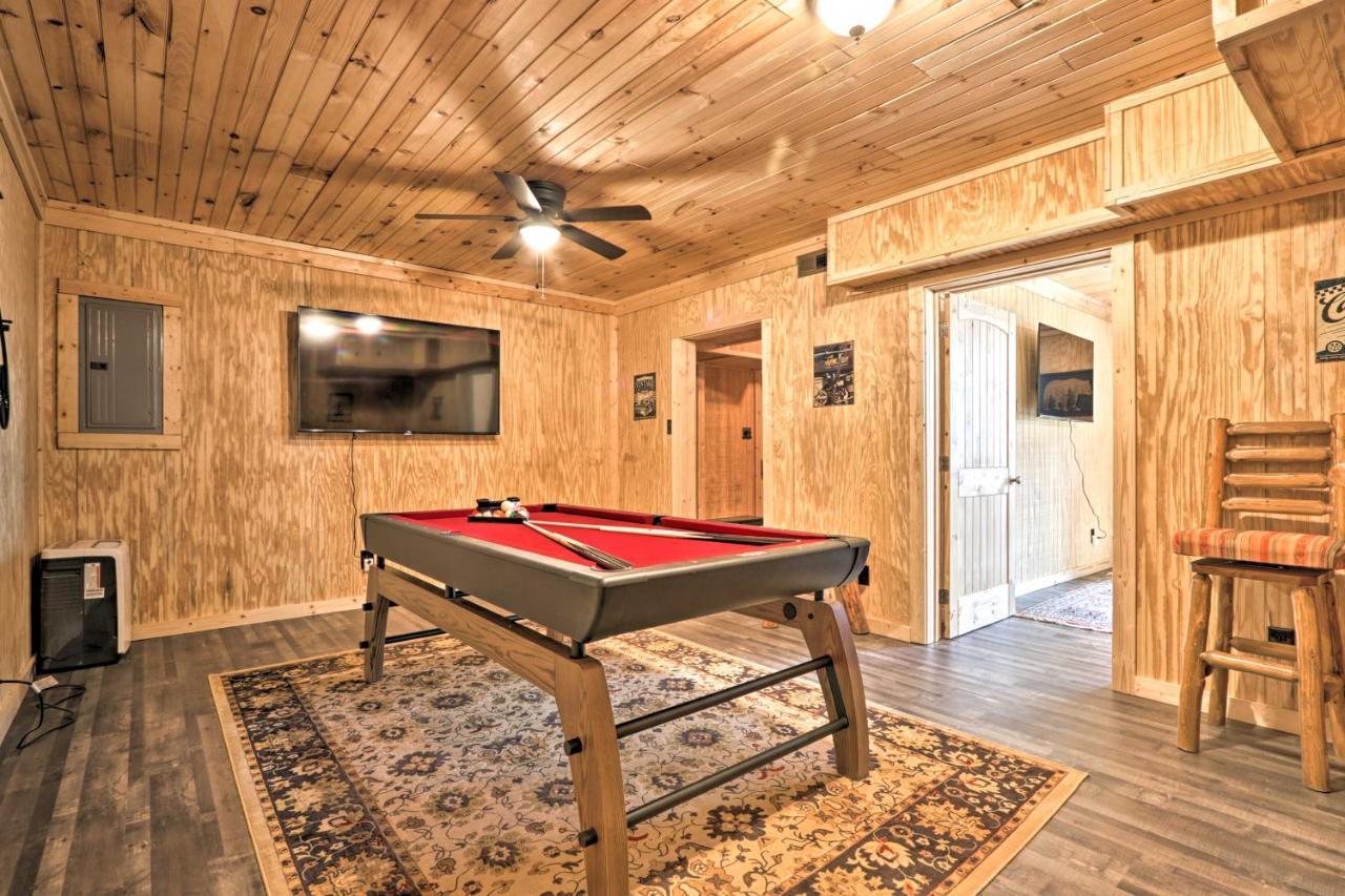 Gatlinburg Cabin With Loft And Game Room 1 Mi To Town Kültér fotó